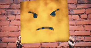 Cuts to electricity lines charges not passed on to customers